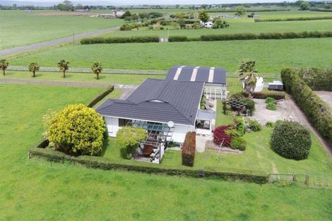 Photo of property in 392 Ngarua Road, Waitoa, 3380
