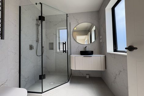 Photo of property in 14 Newhaven Terrace, Mairangi Bay, Auckland, 0630