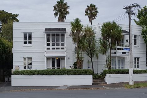 Photo of property in 6/2 Herne Bay Road, Herne Bay, Auckland, 1011