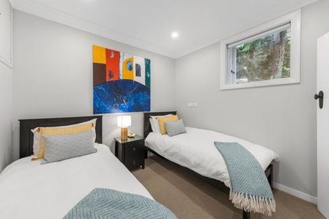 Photo of property in 97 Scenic Drive, Titirangi, Auckland, 0604