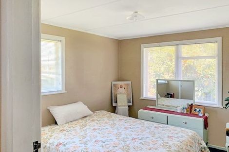 Photo of property in 33 Lister Crescent, Maraenui, Napier, 4110