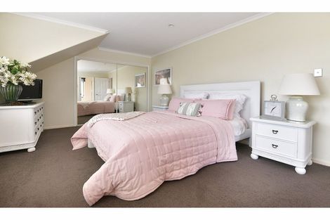 Photo of property in 16 Millennial Way, Orewa, 0931
