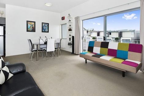 Photo of property in 92/7 Kelvin Hart Drive, East Tamaki, Auckland, 2013