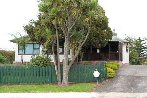 Photo of property in 19 Beryl Place, Mangere East, Auckland, 2024