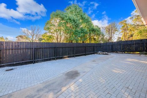 Photo of property in 1/251 Forrest Hill Road, Forrest Hill, Auckland, 0620