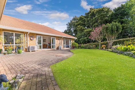 Photo of property in 54 Charles Prevost Drive, The Gardens, Auckland, 2105