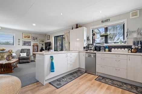 Photo of property in 49 Cowley Drive, Leamington, Cambridge, 3432