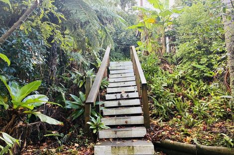 Photo of property in 7 Greys Lane, Paihia, 0200