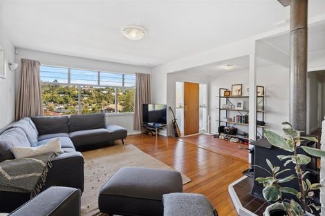 Photo of property in 8 James Grove, Stokes Valley, Lower Hutt, 5019