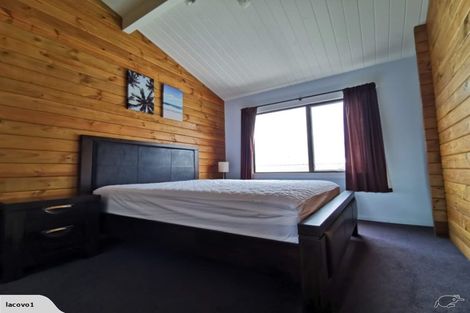 Photo of property in 22 Palomino Drive, Henderson, Auckland, 0612