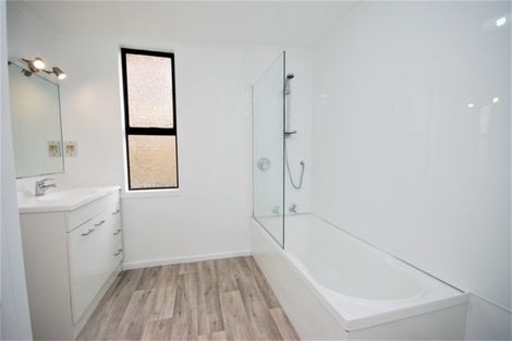 Photo of property in 6a Puia Street, Tauhara, Taupo, 3330