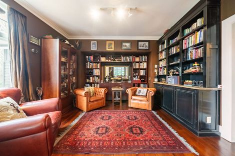 Photo of property in 291 Fergusson Drive, Heretaunga, Upper Hutt, 5018