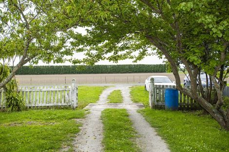 Photo of property in 7 Cemetery Road, Patutahi, Gisborne, 4072