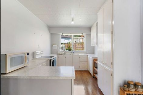 Photo of property in 101 Oaktree Avenue, Browns Bay, Auckland, 0630