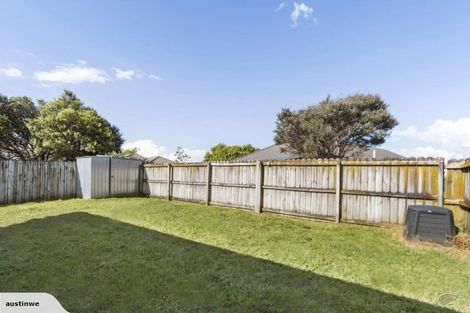 Photo of property in 4a Marlon Lane, East Tamaki, Auckland, 2016