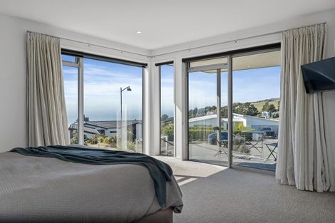 Photo of property in 21 Parkridge Place, Mount Pleasant, Christchurch, 8081
