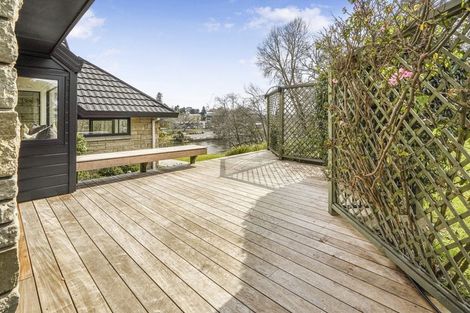 Photo of property in 1b Wellington Street, Hamilton East, Hamilton, 3216