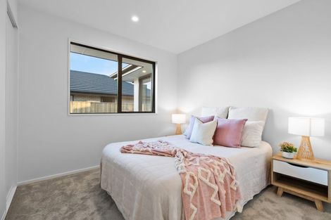 Photo of property in 6 Grimwood Street, Woodend, 7610