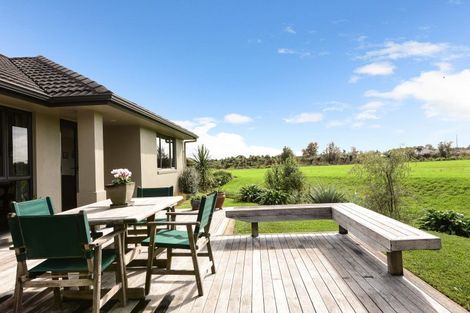 Photo of property in 12 Peninsula Point, Huntington, Hamilton, 3210