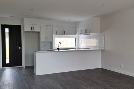 Photo of property in 6 Whakahui Lane, Mangere Bridge, Auckland, 2022