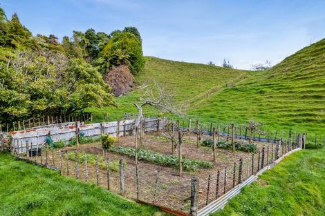 Photo of property in 29 Whakapaki Street, Urenui, 4375