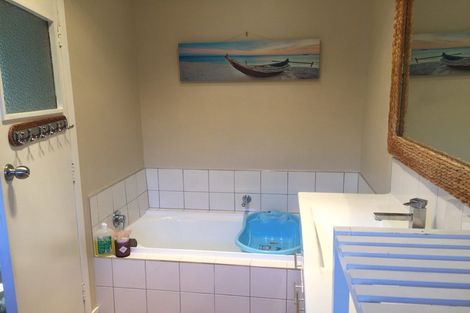 Photo of property in 14 Saxton Road, Upper Vogeltown, New Plymouth, 4310