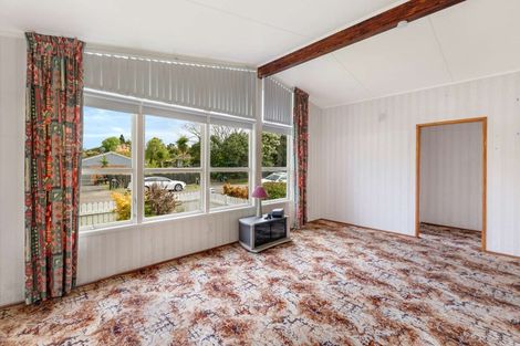 Photo of property in 23 Fernleigh Avenue, Waiuku, 2123