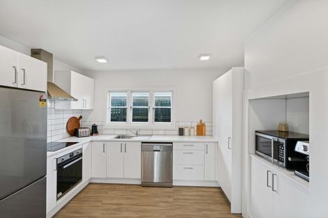 Photo of property in 2 Rustic Lane, Spreydon, Christchurch, 8024