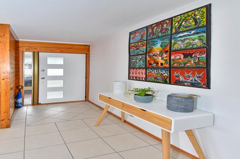 Photo of property in 171 Carnoustie Drive, Wattle Downs, Auckland, 2103