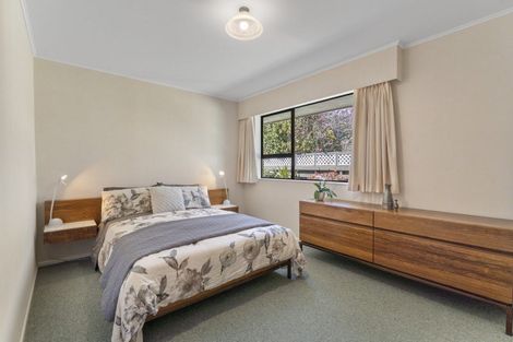 Photo of property in 4 Awanui Drive, Waikanae, 5036