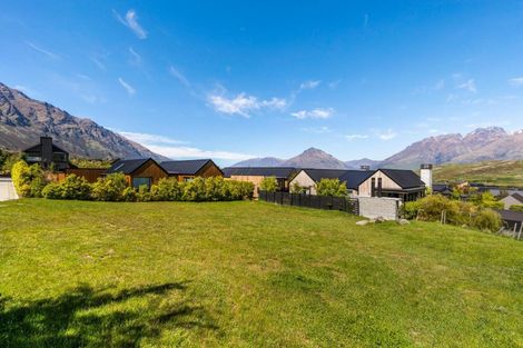 Photo of property in 5 Falconer Rise, Jacks Point, Queenstown, 9371