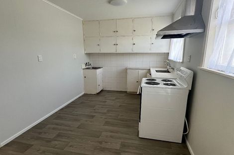 Photo of property in Montauge Flats, 46c Merton Street, Trentham, Upper Hutt, 5018