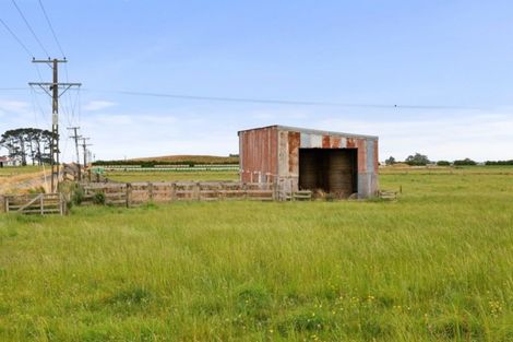 Photo of property in 614 Boylan Road, Eltham, 4398