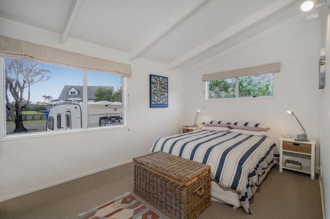 Photo of property in 1 Parsons Dell, Pauanui, Hikuai, 3579