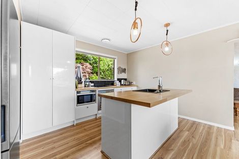 Photo of property in 35 Everard Avenue, Army Bay, Whangaparaoa, 0930