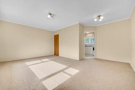 Photo of property in 1/22a Kelvyn Grove, Hillpark, Auckland, 2102
