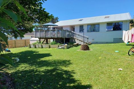 Photo of property in 6 Kaituna Street, Waitangirua, Porirua, 5024