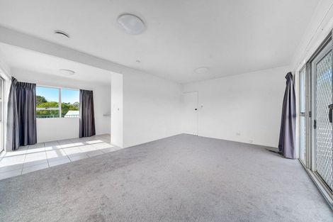Photo of property in 6 Deacon Road, Riverhead, Kumeu, 0892