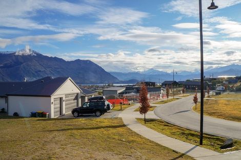 Photo of property in 8 Barclay Place, Wanaka, 9305