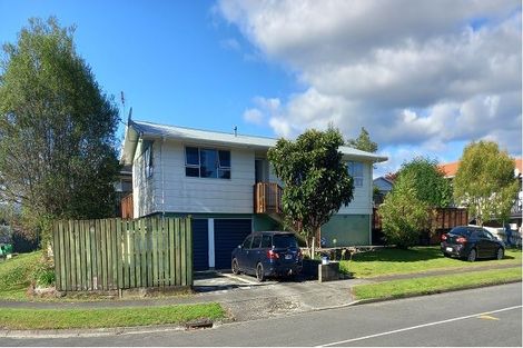 Photo of property in 1 Topeka Grove, Totara Park, Upper Hutt, 5018