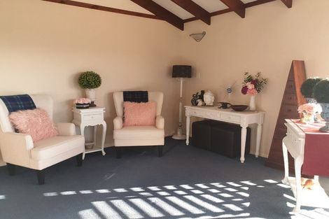 Photo of property in 67 Leeward Drive, Whitby, Porirua, 5024