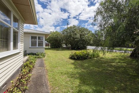 Photo of property in 1 Kowhai Park Road, Maunu, Whangarei, 0110