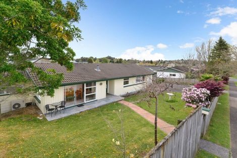 Photo of property in 4 Russleigh Drive, Dinsdale, Hamilton, 3204