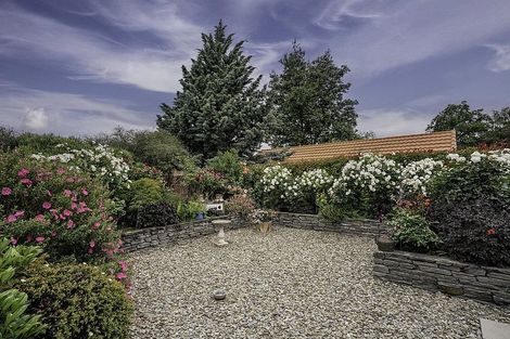 Photo of property in 21 Pisa Moorings Road, Mount Pisa, Cromwell, 9383