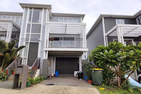 Photo of property in 21 Joseph Street, Flat Bush, Auckland, 2019
