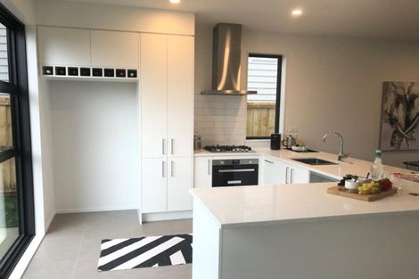 Photo of property in 14 Hakaro Way, Takanini, 2112