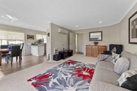 Photo of property in Rangeview Villas, 63/9 Fuller Close, Levin, 5510