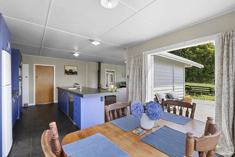 Photo of property in 768 Mountain Road, Lepperton, Inglewood, 4389