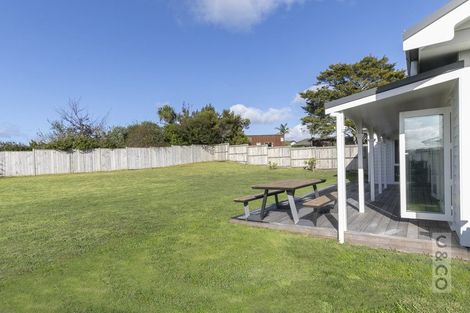 Photo of property in 33 Ara Kakara Avenue, Huapai, Kumeu, 0810