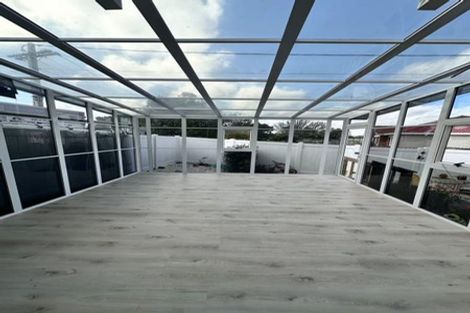 Photo of property in 41a Lynwood Road, New Lynn, Auckland, 0600